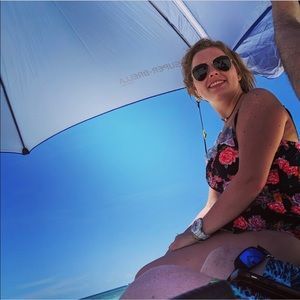 Meet your Posher, Haylee